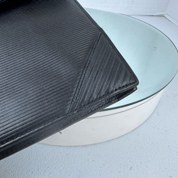 YSL Clutch Leather Crossbody - Picture 9 of 13